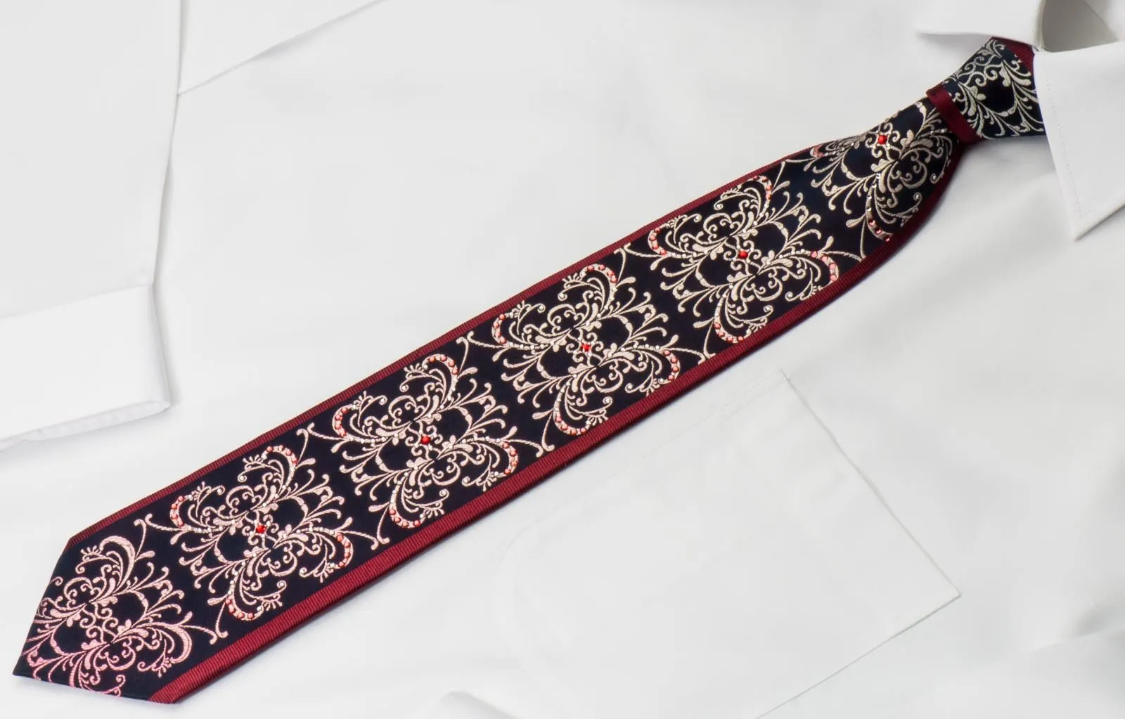 Daniel Hechter Silk Crystal Rhinestone Necktie Damask Design On Dark Navy Blue