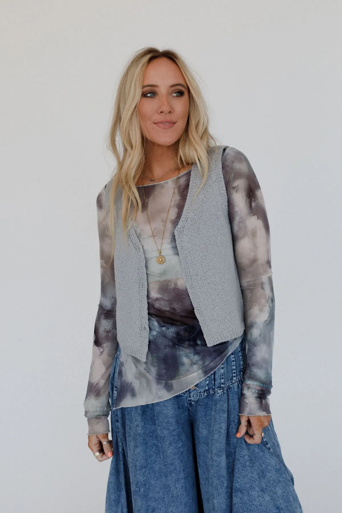 Electric Skies Mesh Top - Gray