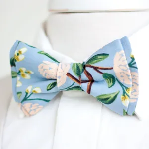 Men's Pre-Tied Bow Tie / Peonies In Dusty Blue