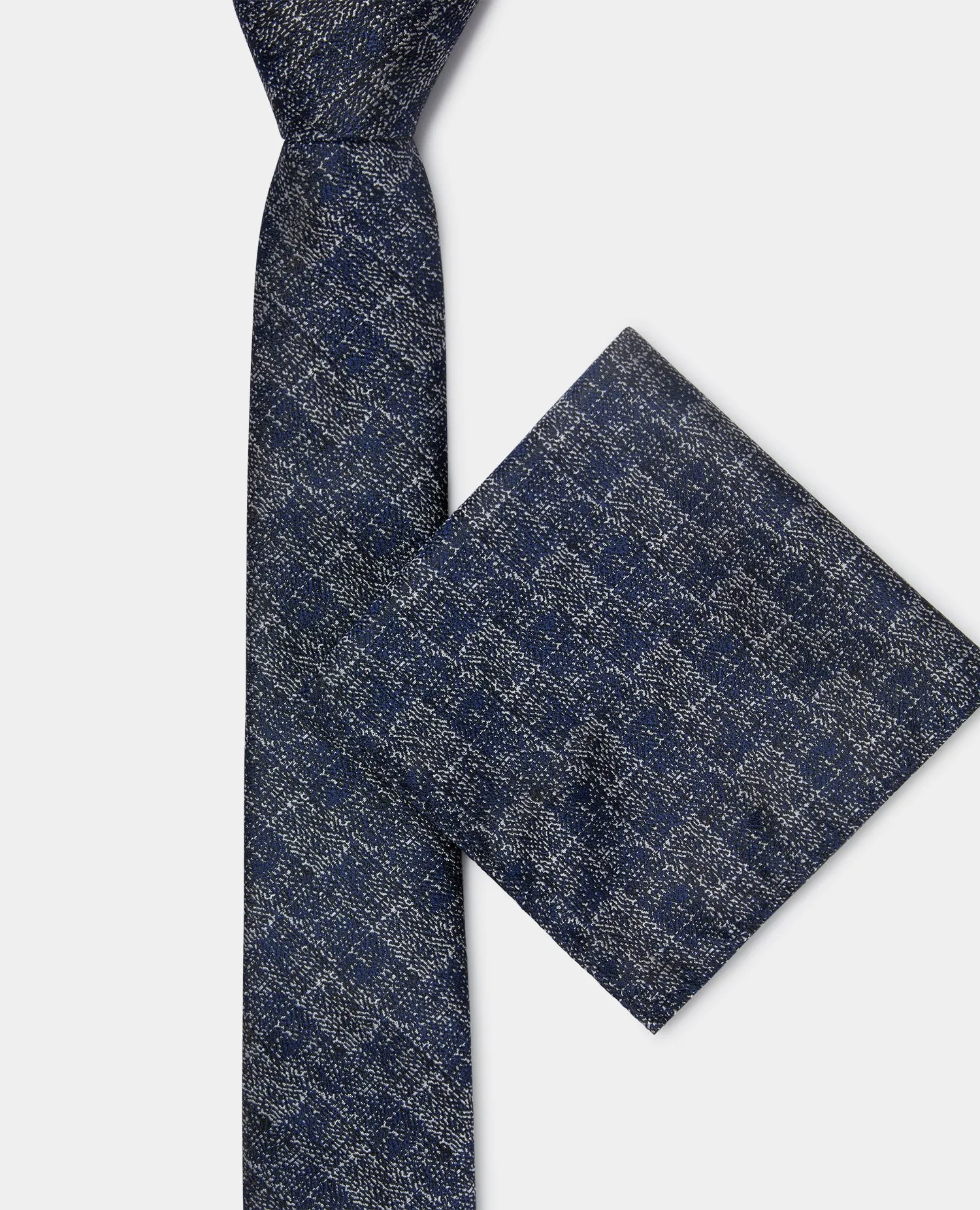 Semi-Plain Design Tie